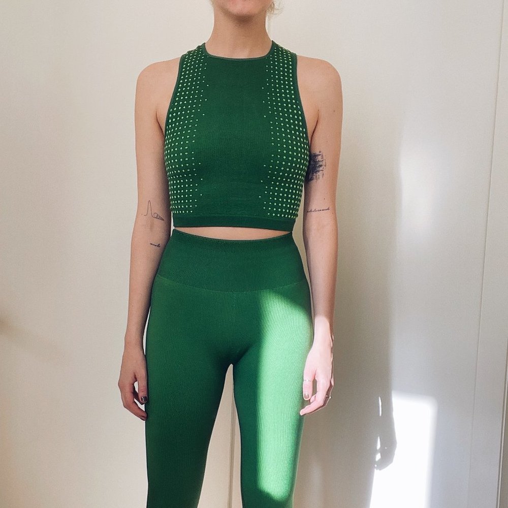 FABLETICS Green Seamless Longline Dot Sports Bra Top M only